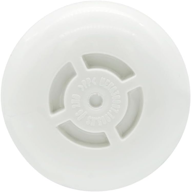 Top cap of LG LT1000P filter showing the twist-lock mounting mechanism